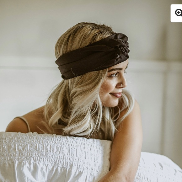 Hunchie Headwrap - Picture 1 of 6